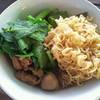 มาม่าเนื้อน้ำตก ที่ ร้านอาหาร ก๋วยเตี๋ยวเรือเปิ๊ดสะก๊าด