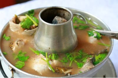 ต้มส้มปลากระบอก ที่ ร้านอาหาร ร้านพิกุลโภชนา(ขลุง)