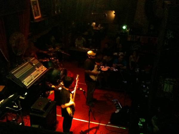 ร้านอาหาร Saxophone Pub & Restaurant