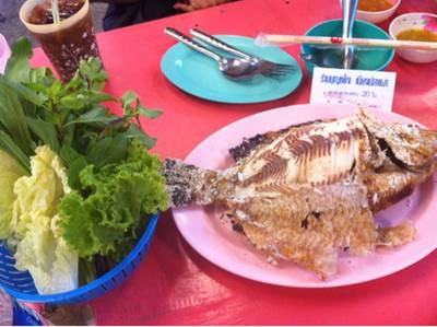 ร้านอาหาร บุญเพ็ง เมี่ยงปลาเผา มธ. รังสิต ร้านอาหาร บุญเพ็ง เมี่ยงปลาเผา มธ. รังสิต
