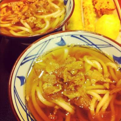 ขนาดกลาง ผู้ชายกินคงไม่อ่ิม  ที่ ร้านอาหาร Marugame Seimen (มารุกาเมะ เซเมง) Big C ราชดำริ