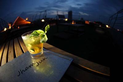 1 (17).jpg ที่ ร้านอาหาร แจ่มจันทร์ บาร์ แอนด์ บิสโทร