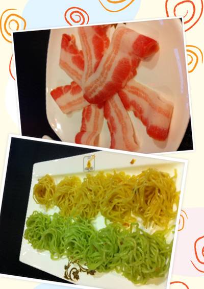 เบค่อนกับบะหมี่ไข่บะหมี่หยก ที่ ร้านอาหาร Crystal Jacky Restaurant