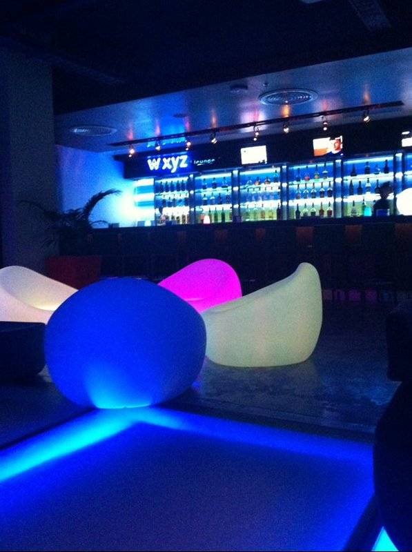 w xyz bar @ Aloft Bangkok ที่ ร้านอาหาร w xyz bar Aloft Bangkok