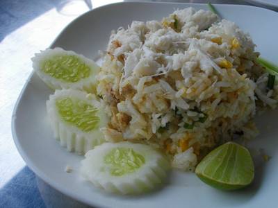 ข้าวผัดปู ที่ ร้านอาหาร ศาลาสุขใจ