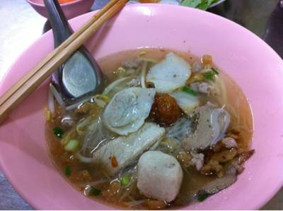 ร้านอาหาร ก๋วยเตี๋ยวหมูวัดเอี่ยมฯ 80 ปี