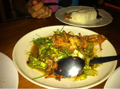 ตำตอแหล แซบนัวมาก
ที่ ร้านอาหาร แซบ ซอย 9 ตำตอแหล แซบนัวมาก
ที่ ร้านอาหาร แซบ ซอย 9