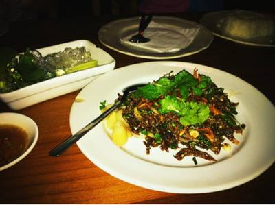 ร้านอาหาร แซบ ซอย 9 ร้านอาหาร แซบ ซอย 9