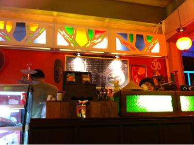 Lovely Owners  ที่ ร้านอาหาร Slove U