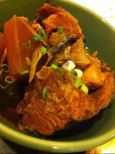 หัวแซลมอนต้มซีอิ๊ว ที่ ร้านอาหาร Inaho (อินาโฮ)