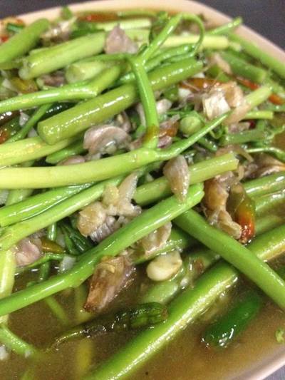 อันนี้อร่อย...อ่อน...สุกกำลังดี ที่ ร้านอาหาร ตั้งเล่าหยี