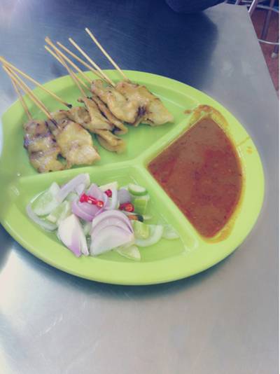 ร้านอาหาร ราดหน้าสูตร 40 ปี