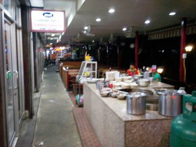 หน้าร้าน ที่ ร้านอาหาร อนงค์ ก๋วยเตี๋ยวเรือ