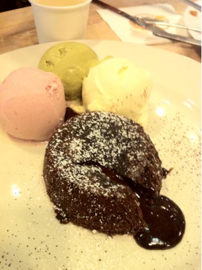 after you เซ็นทรัลลาดพร้าว ที่ ร้านอาหาร After You Dessert Cafe เซ็นทรัลลาดพร้าว