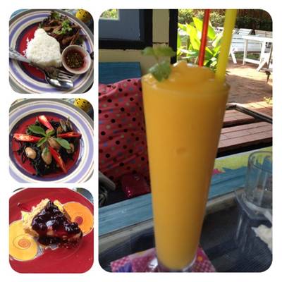 ร้านอาหาร Fly Me To The Moon (Chiangmai )