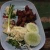 แหนมซีกโครงหมู ที่ ร้านอาหาร ครัวเตาถ่าน