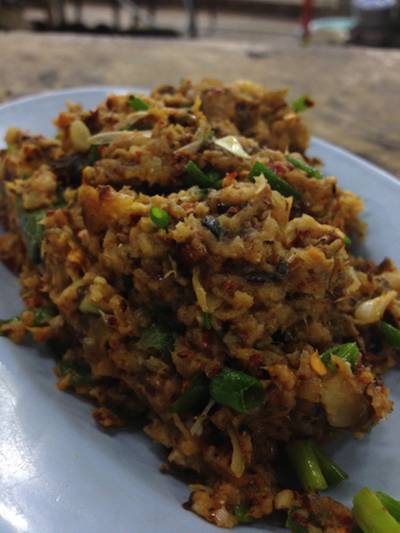 ร้านอาหาร ตำปากแตก