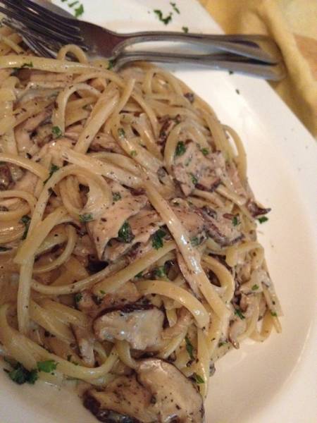 pasta cream truffle. must try ที่ ร้านอาหาร La Villa หัวหิน