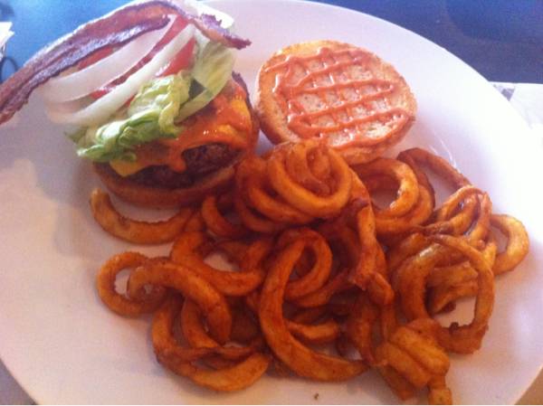 ร้านอาหาร Burger Factory