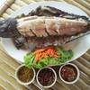 ร้านอาหาร เรือนอีสาน ปลาเผาแม่ลา