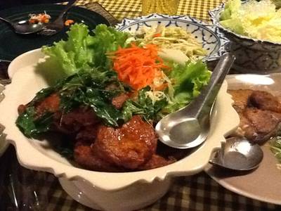 ทอดมันปลา ที่ ร้านอาหาร สบันงา
