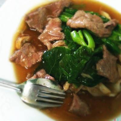 ร้านอาหาร เล้งกี่ ราดหน้าฮ่องกง (สามย่าน)