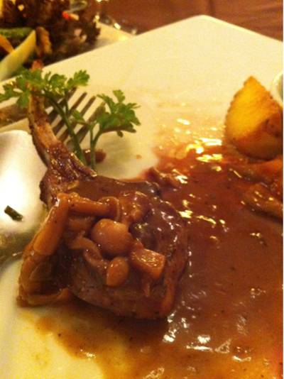 ร้านอาหาร The Deck by the River