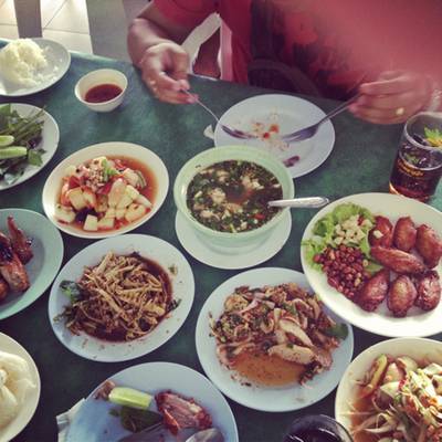 ร้านอาหาร คุณตุ๊ก อีสานคลาสสิค