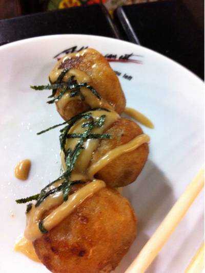 ทาโกยากิ อร่อยมาร้อนๆ  ที่ ร้านอาหาร Oishi Buffet พหลโยธิน