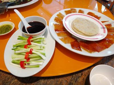 เป็ดปักกิ่ง ที่ ร้านอาหาร ฮั่วเซ่งฮง หูฉลาม ศาลายา