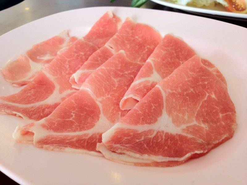 หมูสไลด์ ที่ ร้านอาหาร Machi Shabu Shabu