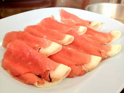 เนื้อวัว ที่ ร้านอาหาร Machi Shabu Shabu