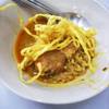 ข้าวซอยน่องไก่ ที่ ร้านอาหาร คั่วไก่โอชา BTS สะพานควาย