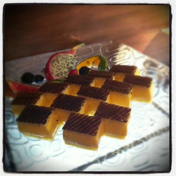 เค้กเสาวรส เปรี้ยวๆดี  ที่ ร้านอาหาร Vie Dining