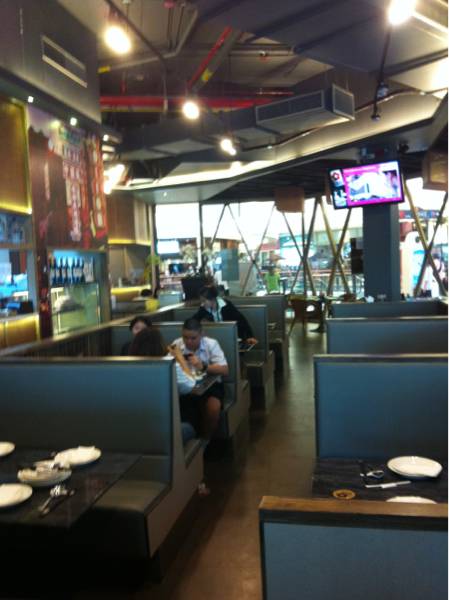 บรรยากาศในร้าน ที่ ร้านอาหาร หลิวเซียงฟง