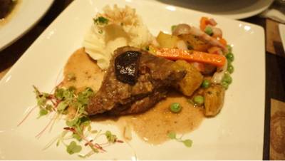 ร้านอาหาร Wine I Love You CDC