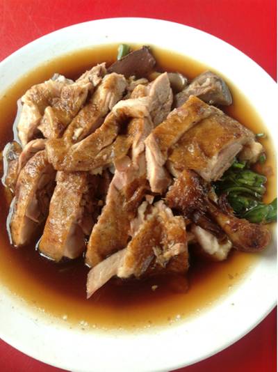 เป็ด ที่ ร้านอาหาร ร้านข้าวขาหมูป้าเผือก