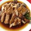 เป็ด ที่ ร้านอาหาร ร้านข้าวขาหมูป้าเผือก