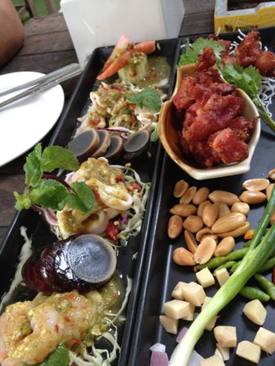 ร้านอาหาร แซบนิยม