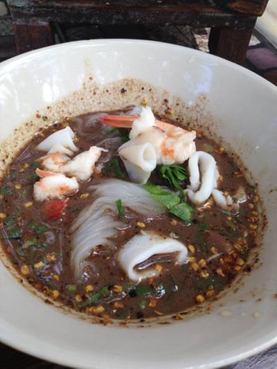 ร้านอาหาร ก๋วยเตี๋ยวเรือปากแดง