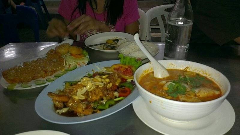 ร้านอาหาร หมู ซีฟู้ด Moo Sea Food