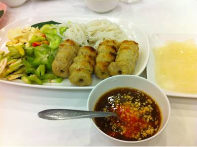 ร้านอาหาร แอมเฮือง