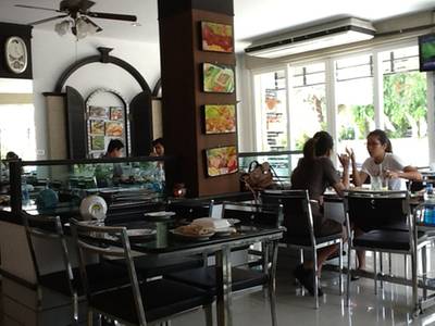 ร้านอาหาร ส้มตำจินดา