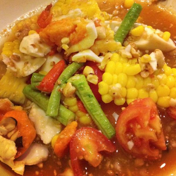 แซ่บสะเด็ด สาขาอโศก ที่ ร้านอาหาร แซ่บสะเด็ด อโศก