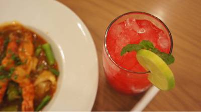 ร้านอาหาร The Terrace ลาดพร้าว