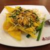 "ผัดไทเกี๊ยวกรอบกุ้งสด" ไม่ใส่เส้นคร๊าา... ที่ ร้านอาหาร Black Canyon Coffee, Hua Hin Market Village