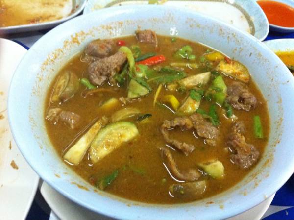 แกงป่าเนื้อ สุดยอดดด ที่ ร้านอาหาร เส่ย