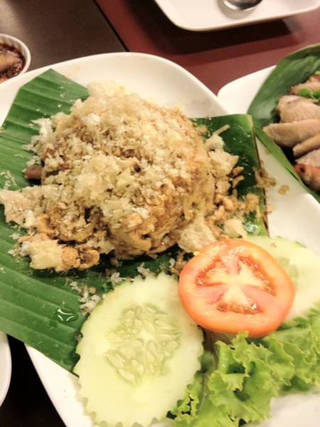 ร้านอาหาร ส้มตำนัว สยามสแควร์ซอย 5