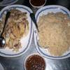 ไก่และข้าวมันไก่ ที่ ร้านอาหาร Riverside Bangkok