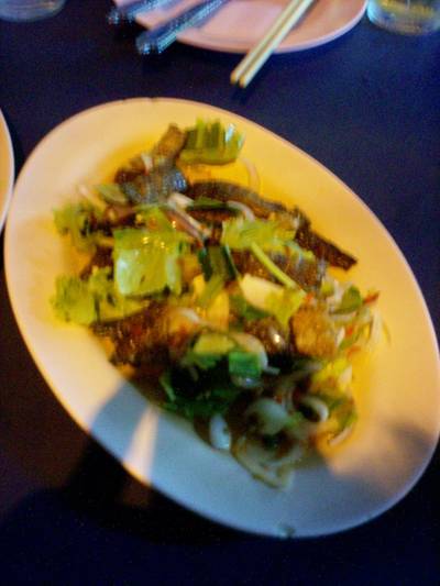 ยำปลาสลิด ที่ ร้านอาหาร ก้าวหน้า
